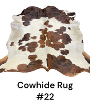 Load image into Gallery viewer, Cowhide Rug