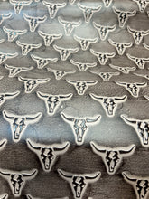 Load image into Gallery viewer, Small Skull Embossed Sides