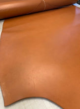 Load image into Gallery viewer, English Bridal 5-6 oz sides