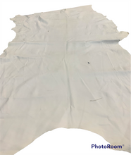 Load image into Gallery viewer, Buckskin