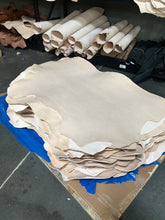 Load image into Gallery viewer, 9-10 oz Live Oak double shoulders