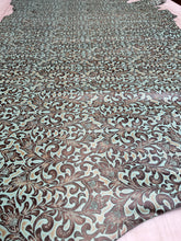 Load image into Gallery viewer, Floral Embossed Sides
