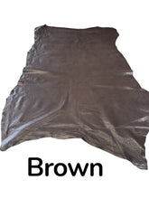 Load image into Gallery viewer, Glazed Pig skin
