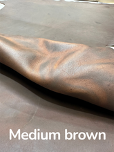Load image into Gallery viewer, Oil Tan double shoulder
