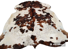 Load image into Gallery viewer, Extra Large Cowhide Rugs
